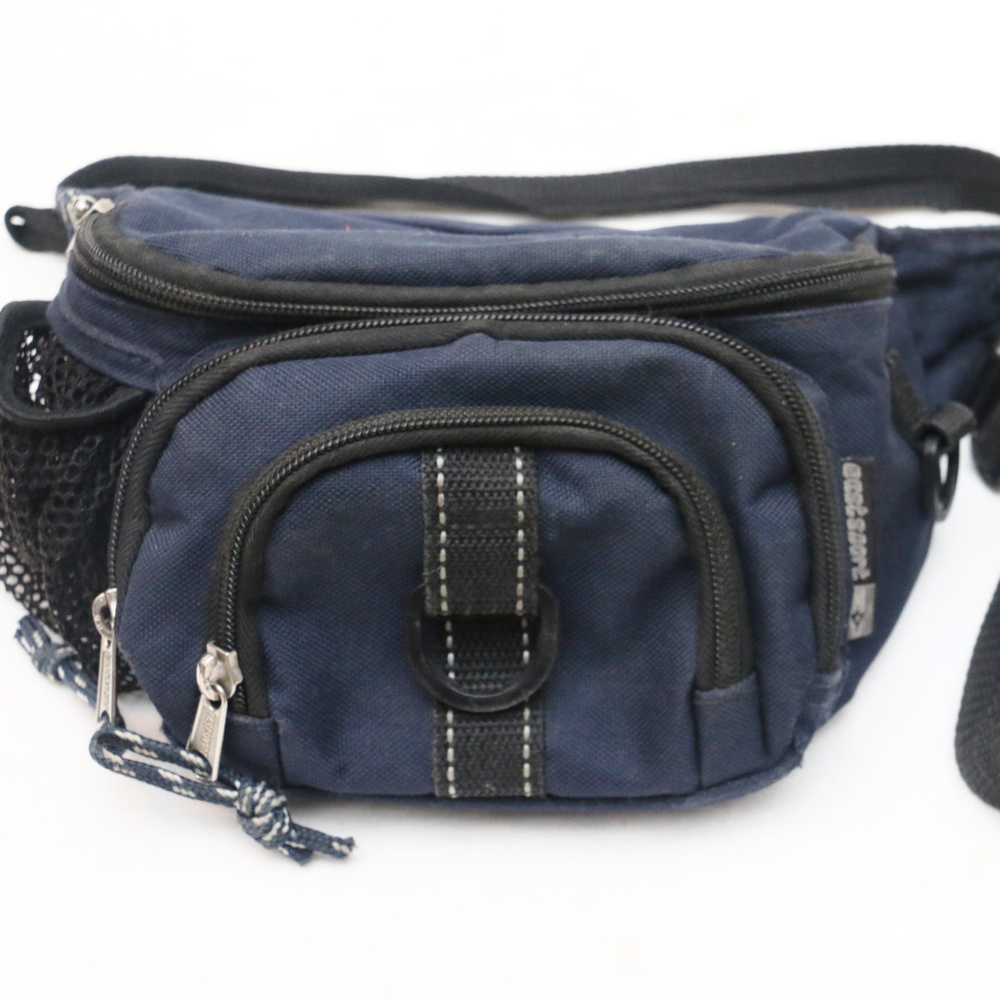 90's Vintage "EASTSPORT" Blue 4-Pocket Fanny Pack